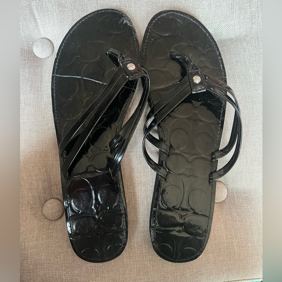 Women’s Coach Flip Flops - Picture 7 of 7